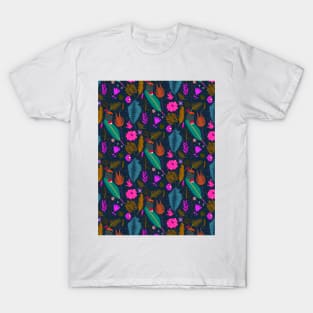 Jungle design, jungle illustration. Bring the rainforest into your home. T-Shirt